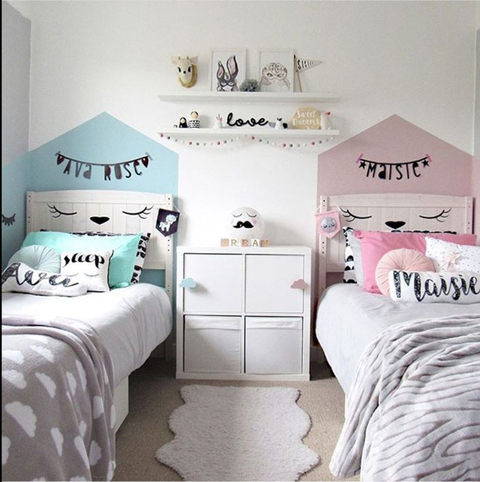 Thiết kế phòng ngủ cho 2 giường cho bé trai và bé gái