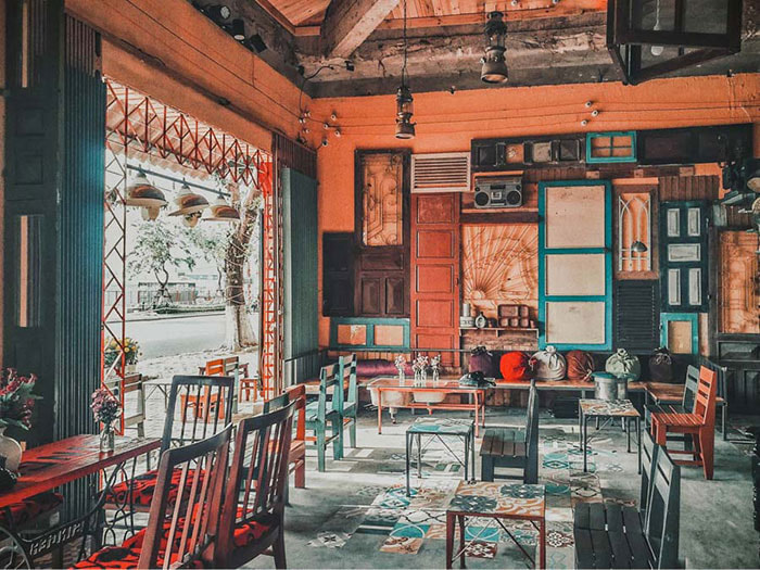 Mẫu thiết kế quán cà phê cổ xưa đẹp, ấn tượng nhất
